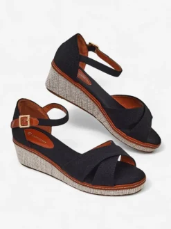 Sandały Na Koturnie^Royalfashion Damskie sandały na koturnie bez palca Terrific czarny