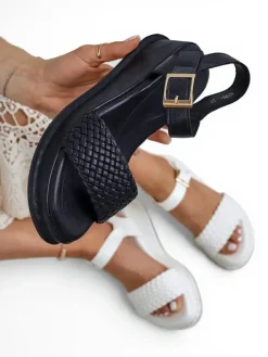 Sandały Na Koturnie^Royalfashion Damskie sandały na koturnie z plecionym paseczkiem Fiolle czarny