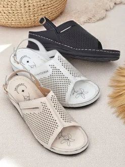 Sandały Na Koturnie^Royalfashion Damskie sandały na niskim koturnie Mira biały