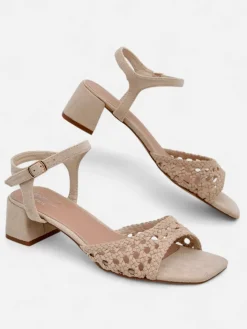 Buty Na Wielkie Wyjście|Sandały Na Słupku^Royalfashion Damskie sandały ażurowe Azopi beżowy