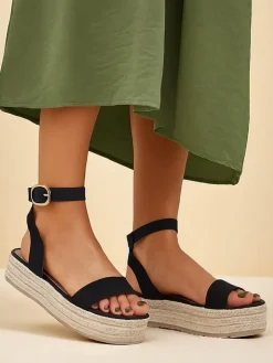 Sandały Na Koturnie^Royalfashion Damskie sandały na platformie Finna czarny