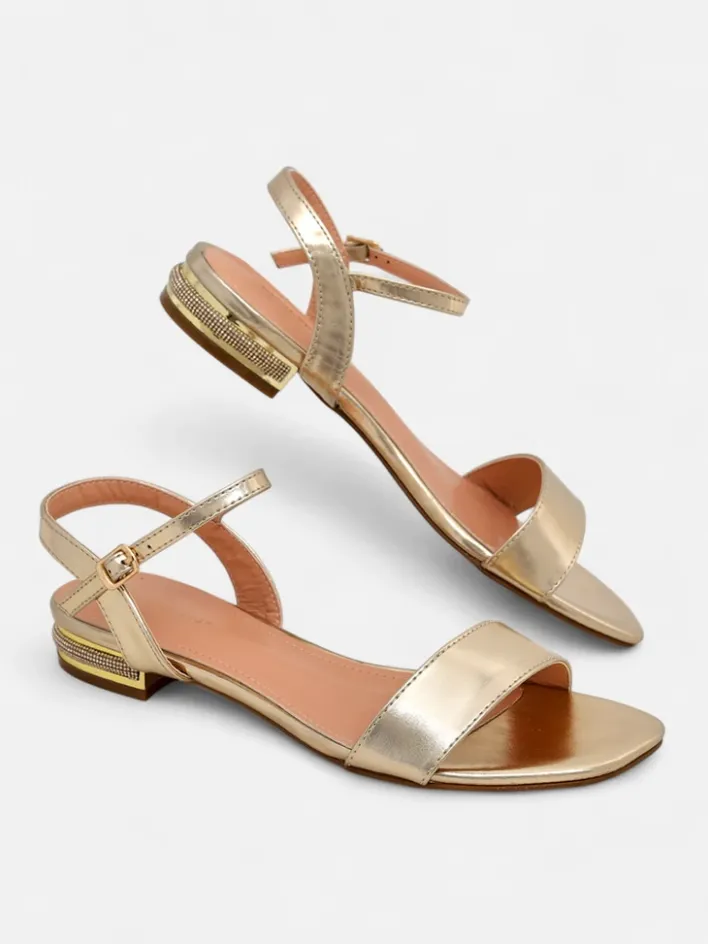 Ugc|Sandały Płaskie^Royalfashion Damskie sandały na płaskiej podeszwie Aronies złoty