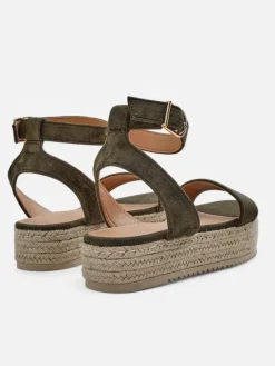 Sandały Na Koturnie^Royalfashion Damskie sandały na platformie Finna zielony