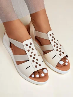 Sandały Na Koturnie^Royalfashion Damskie sandały na niskim koturnie Sora beżowy