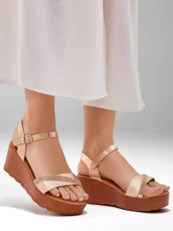 Sandały Na Koturnie^Royalfashion Damskie sandały na koturnie z cyrkoniami i brokatem Aurora Glow różowy