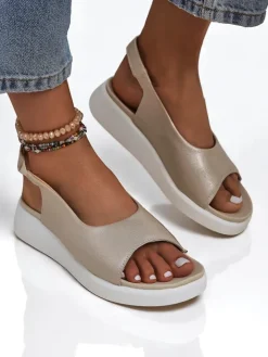 Sandały Płaskie^Royalfashion Damskie sandały na grubszej podeszwie Luna Shines beżowy