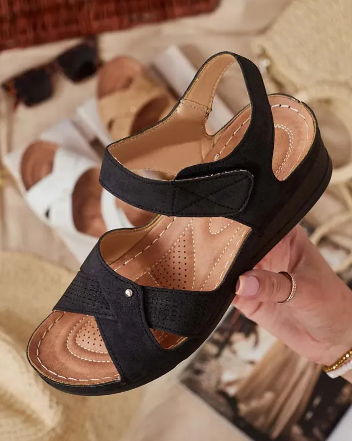 Sandały Na Koturnie^Royalfashion Damskie sandały na niskim koturnie Obbiave czarny