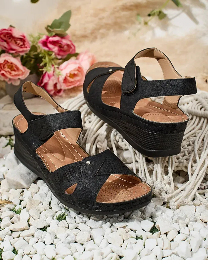 Sandały Na Koturnie^Royalfashion Damskie sandały na niskim koturnie Obbiave czarny