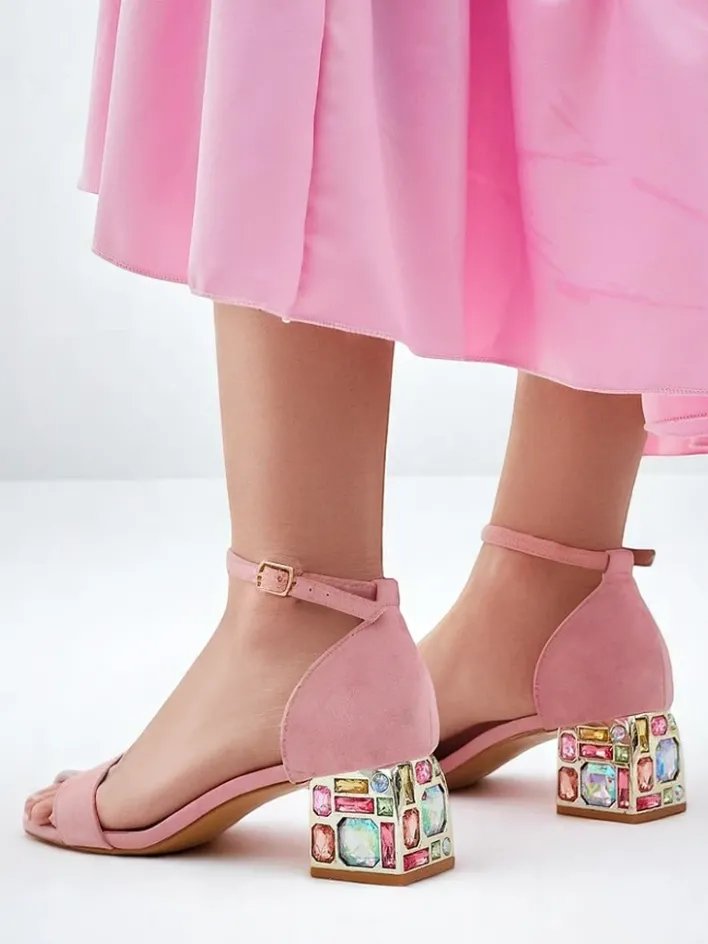 Buty Na Wielkie Wyjście|Sandały Na Słupku^Royalfashion Damskie sandały z ozdobnym obcasem Ballou różowy