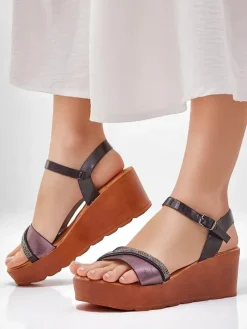 Sandały Na Koturnie^Royalfashion Damskie sandały na koturnie z cyrkoniami i brokatem Aurora Glow czarny