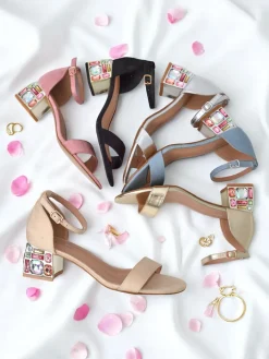 Buty Na Wielkie Wyjście|Sandały Na Słupku^Royalfashion Damskie sandały z ozdobnym obcasem Ballou Głęboki błękit nieba