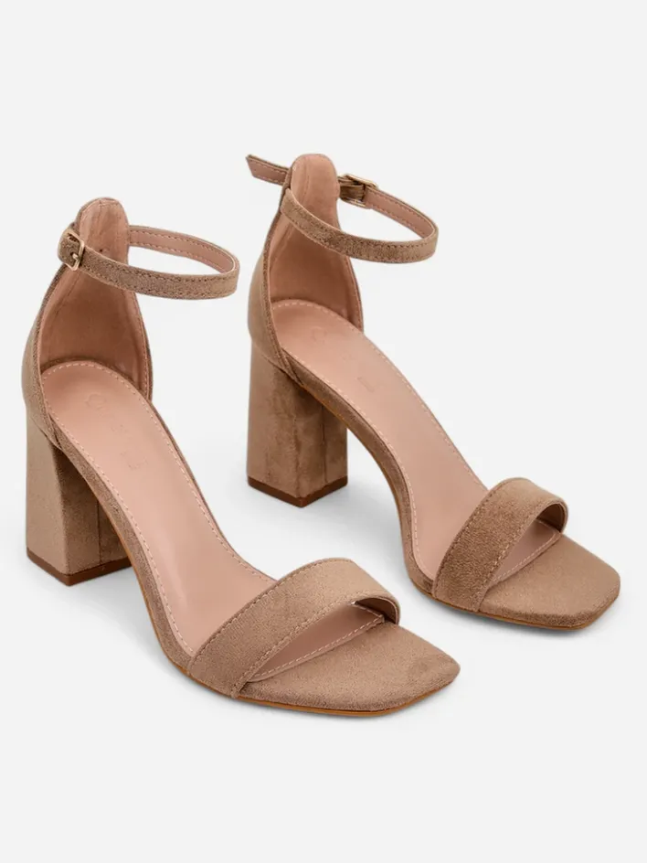 Buty Na Wielkie Wyjście|Sandały Na Słupku^Royalfashion Damskie sandały eko zamszowe Qwadrat jasny brązowy