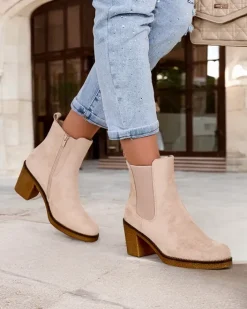 Botki Z Delikatnym Ociepleniem|Botki Na Słupku^Royalfashion Eko-zamszowe damskie botki na słupku Bregianka beżowy