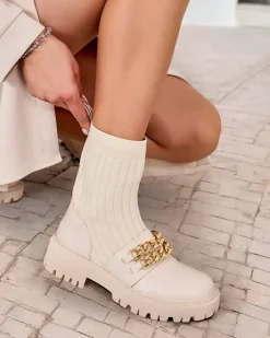 Botki Z Delikatnym Ociepleniem|Botki Na Płaskim Obcasie^Royalfashion Eleganckie botki damskie z ozdobą Olluf beżowy