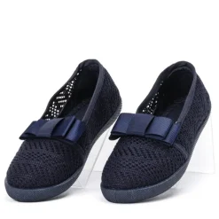 Dziewczęce^Royalfashion Granatowe dziewczęce tenisówki typu slip on Tabbi Ecru