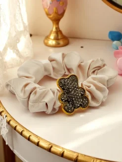 Akcesoria Do Włosów^Royalfashion Gumka do włosów z ozdobnym misiem Satin Teddy beżowy