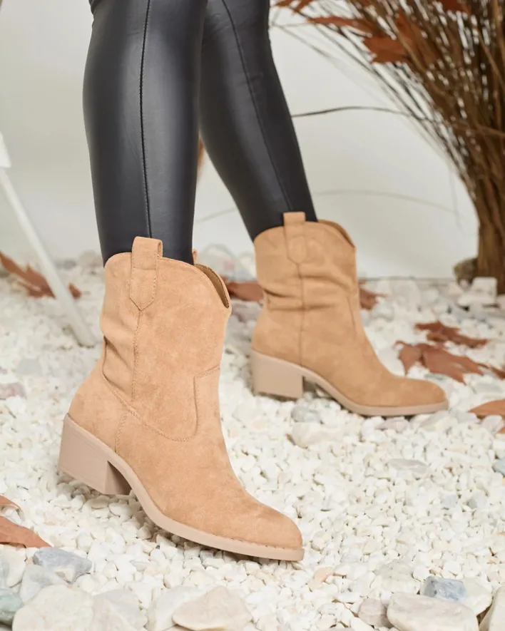 Botki Z Grubym Ociepleniem|Kowbojki^Royalfashion Jasnobrązowe damskie ocieplane botki typu kowbojki Bronco jasny brązowy