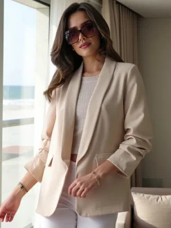 Kurtki / Marynarki / Płaszcze^Royalfashion Marynarka damska krem