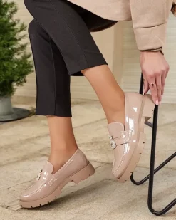 Półbuty|Mokasyny Na Płaskiej Podeszwie^Royalfashion Mokasyny damskie lakierowane Bemies brązowy