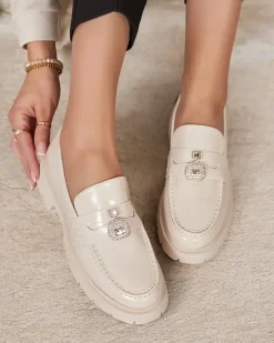 Półbuty|Mokasyny Na Płaskiej Podeszwie^Royalfashion Mokasyny damskie lakierowane Bemies beżowy