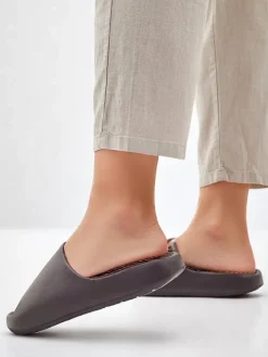 Klapki^Royalfashion Męskie gumowe klapki Izeld czarny