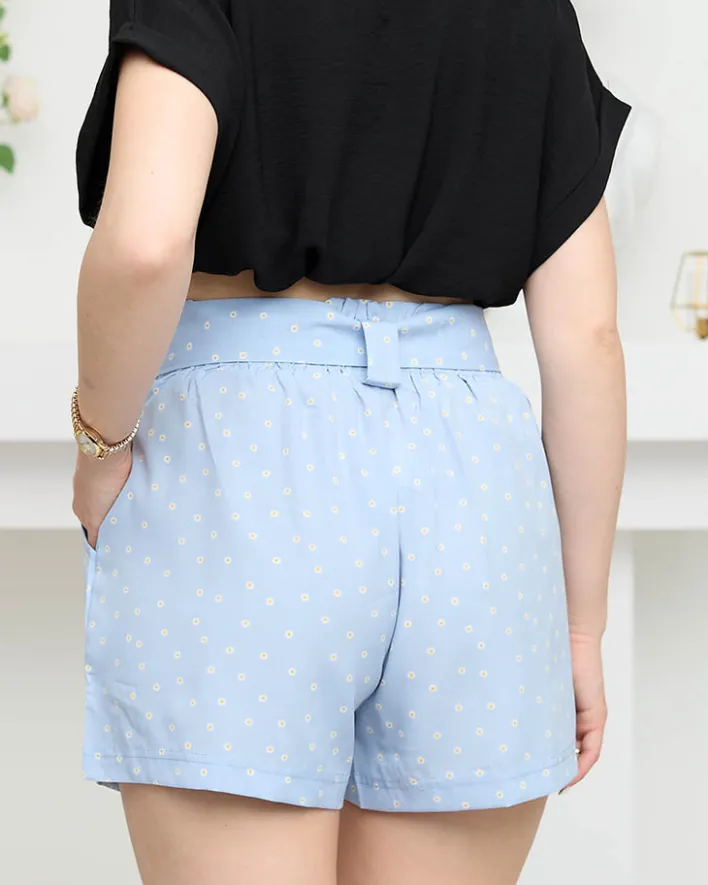 Szorty|Krótkie Spodenki^Royalfashion Niebieskie wzorzyste damskie materiałowe krótkie spodenki w kwiaty Ecru
