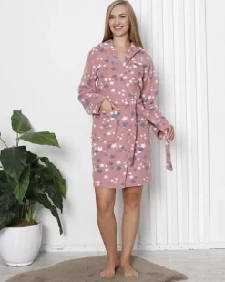 Szlafroki^Royalfashion Różowy damski szlafrok w gwiazdki
