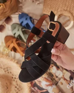 Buty Na Wielkie Wyjście|Sandały Na Słupku^Royalfashion Sandałki damskie na słupku Bivvi czarny