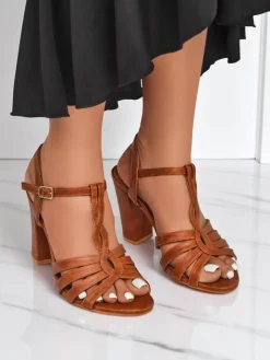 Buty Na Wielkie Wyjście|Sandały Na Słupku^Royalfashion Sandałki damskie na słupku Daffi Elegance Camel