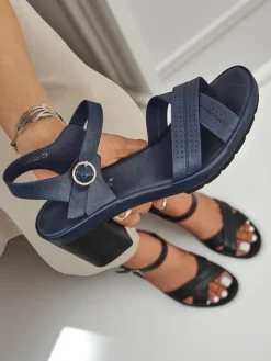 Buty Na Wielkie Wyjście|Sandały Na Słupku^Royalfashion Sandałki damskie na słupku SoleAura niebieski