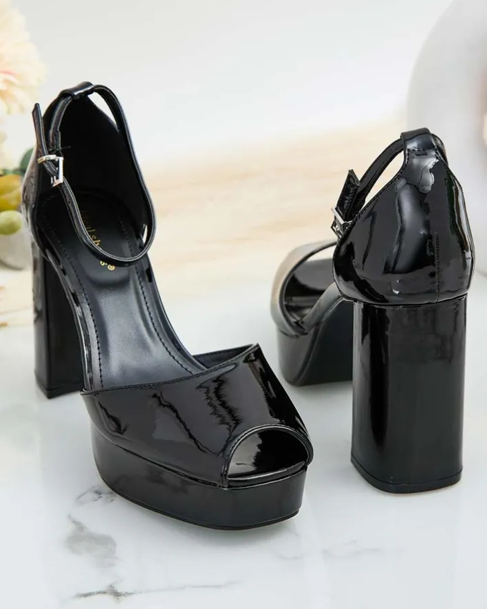 Buty Na Wielkie Wyjście|Sandały Na Słupku^Royalfashion Sandały damskie na słupku lakierowane Lefeyoa czarny