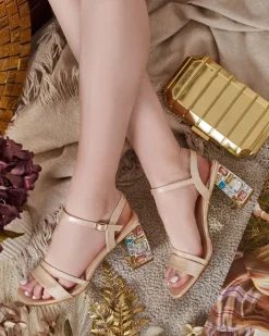 Buty Na Wielkie Wyjście|Sandały Na Słupku^Royalfashion Sandały damskie na słupku z kryształkami Solepte złoty