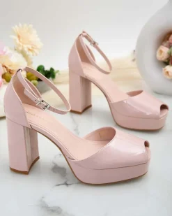 Buty Na Wielkie Wyjście|Sandały Na Słupku^Royalfashion Sandały damskie na słupku lakierowane Lefeyoa beżowy