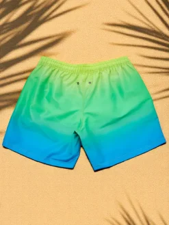 Spodnie^Royalfashion Sportowe męskie krótkie spodenki ombre z ochronną siateczką zielony