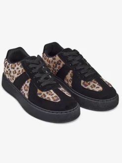 Sneakersy^Royalfashion Sportowe sneakersy damskie z printem w panterkę Big Cat czarny