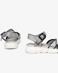 Dziewczęce^Royalfashion Srebrne błyszczące sandały dziewczęce Jenilo srebrny