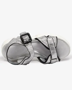 Dziewczęce^Royalfashion Srebrne błyszczące sandały dziewczęce Jenilo srebrny