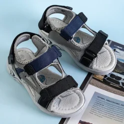 Chłopięce^Royalfashion Szare chłopięce sandały na rzepy Turbo gołębi szary