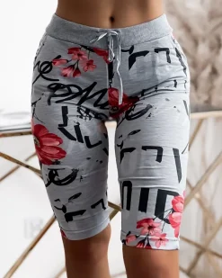 Spodenki 3/4|Krótkie Spodenki^Royalfashion Szaro- czerwone spodenki damskie 3/4 z printem gołębi szary