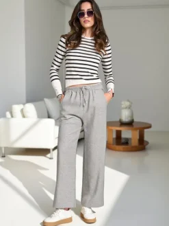 Spodnie Materiałowe|Spodnie Dresowe^Royalfashion Wiskozowe szerokie spodnie damskie dresowe gołębi szary