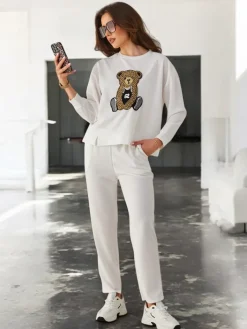 Komplety Damskie^Royalfashion Wiskozowy damski komplet z misiem biały