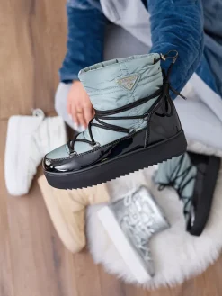 Śniegowce|Botki Z Delikatnym Ociepleniem^Royalfashion Wsuwane botki a'la śniegowce damskie w kolorze niebieskim Vevnose Ecru