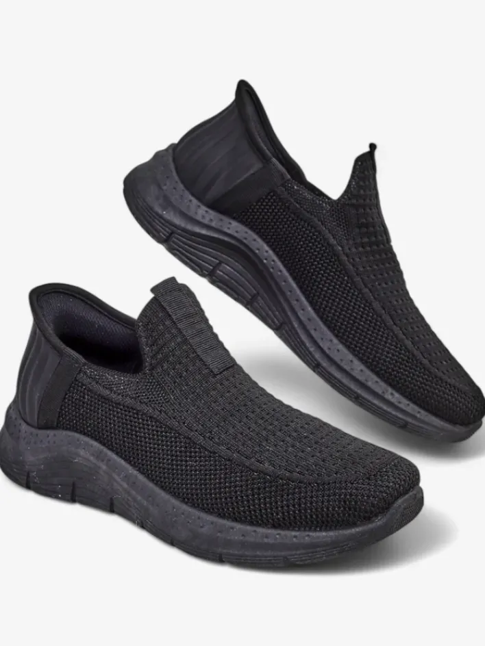 Ugc|Bieganie, Ćwiczenia I Trening^Royalfashion Wsuwane damskie materiałowe buty sportowe Secat czarny