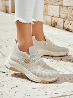 Ugc|Sportowe^Royalfashion Wsuwane damskie materiałowe buty sportowe Teletta beżowy