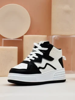 Sneakersy^Royalfashion Wysokie damskie buty sportowe Quiedy czarny