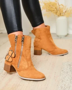 Botki Bez Ocieplenia|Botki Na Słupku^Royalfashion Zdobione botki na obcasie w kolorze camel Zerta brązowy