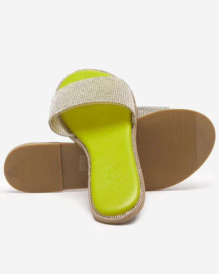 Klapki Płaskie^Royalfashion Zielone damskie klapki z cyrkoniami Verina zielony