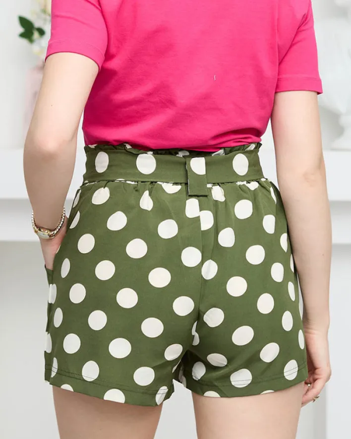 Szorty|Krótkie Spodenki^Royalfashion Zielone damskie materiałowe krótkie spodenki w groszki zielony