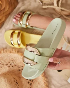 Klapki Płaskie^Royalfashion Zielone damskie klapki ze złotą ozdobą Serina zielony