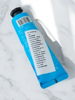 Dłonie^Royalfashion Sadoer Krem do rąk Truskawka i Rośliny 30 g